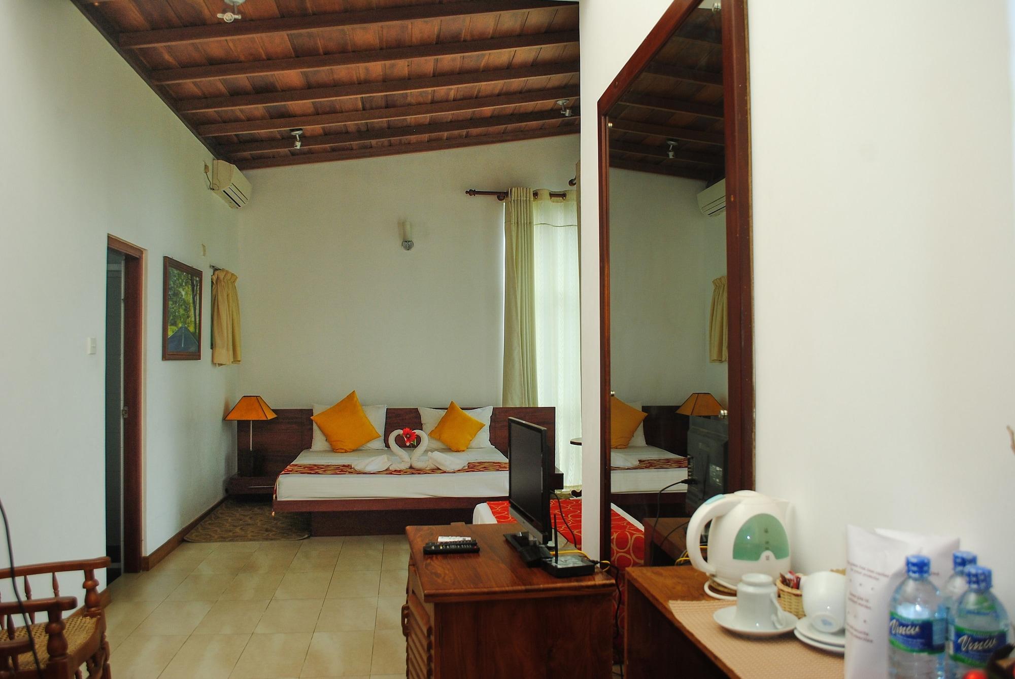 Hotel See Kandy Esterno foto