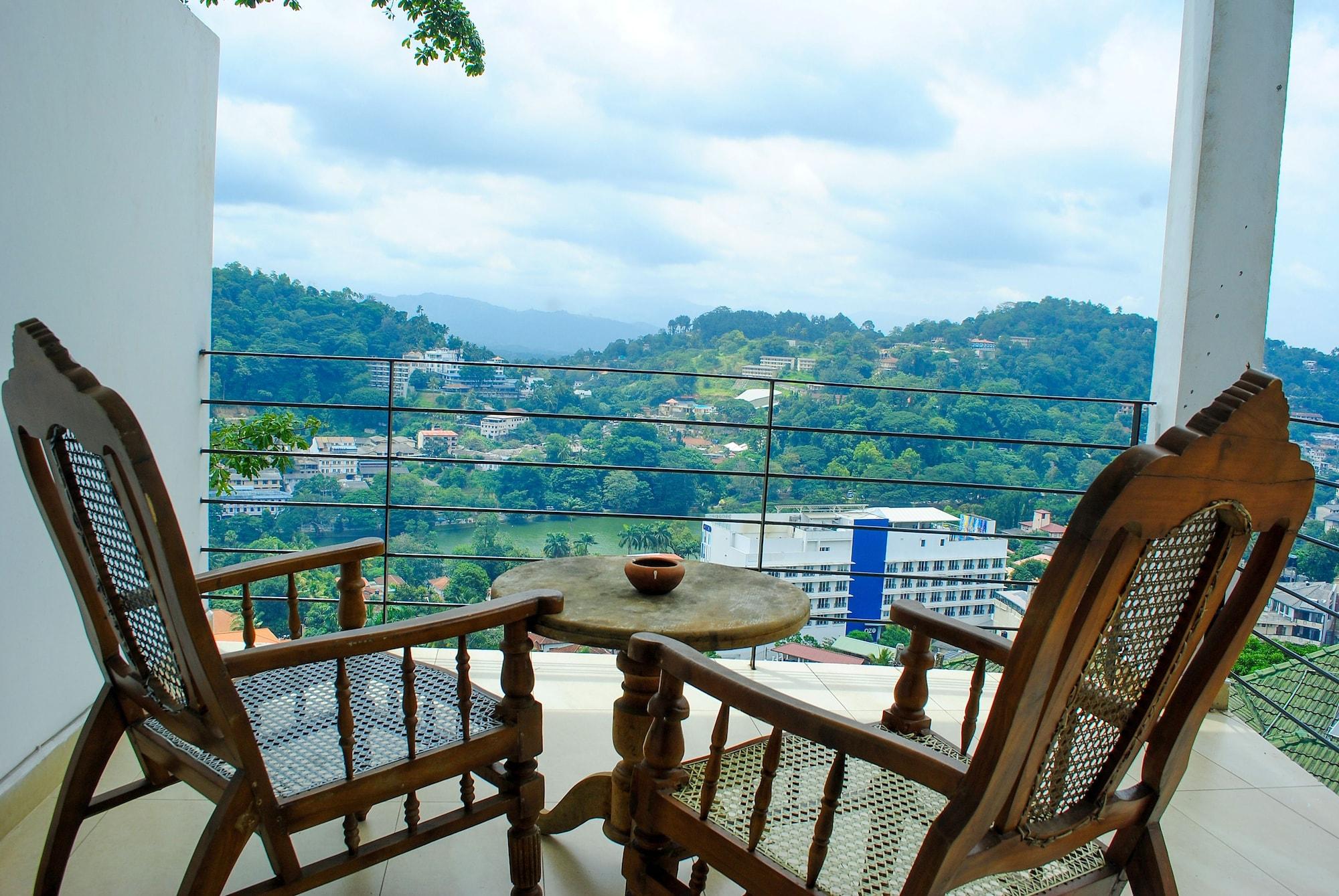 Hotel See Kandy Esterno foto
