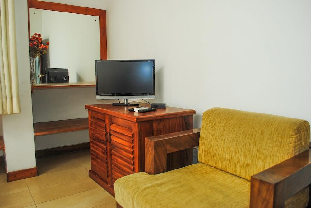 Hotel See Kandy Esterno foto