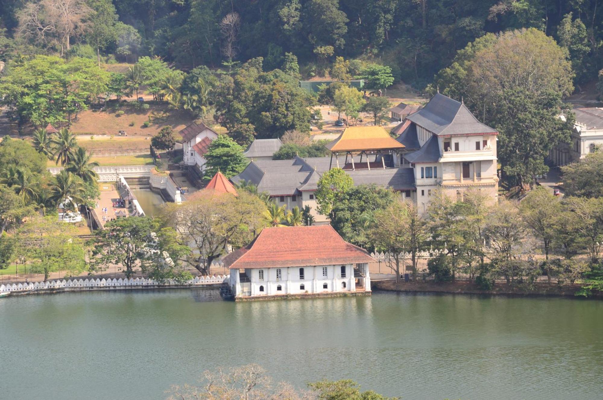 Hotel See Kandy Esterno foto