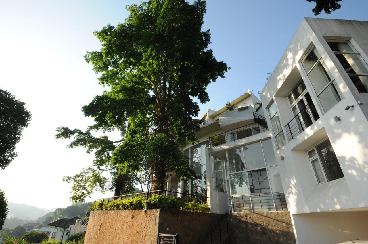 Hotel See Kandy Esterno foto
