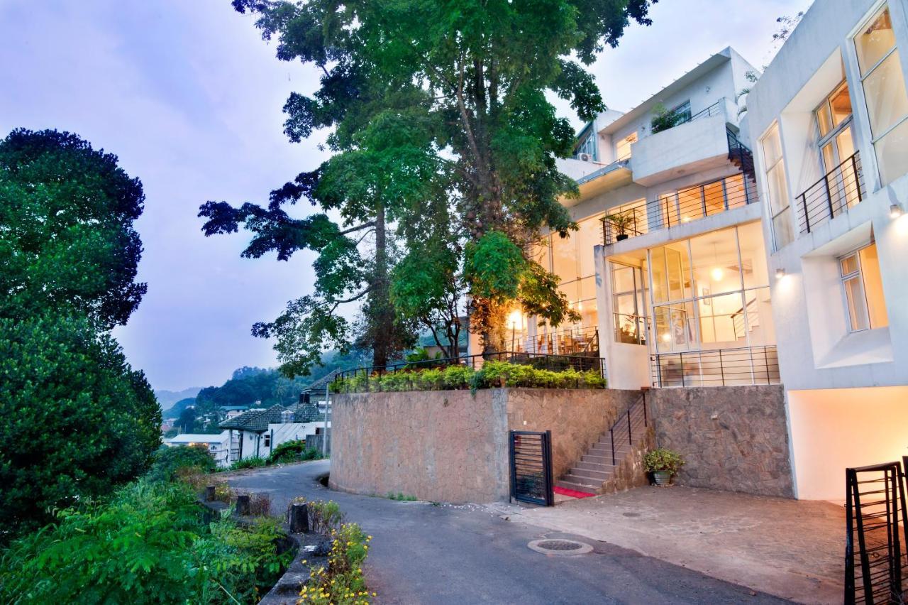 Hotel See Kandy Esterno foto